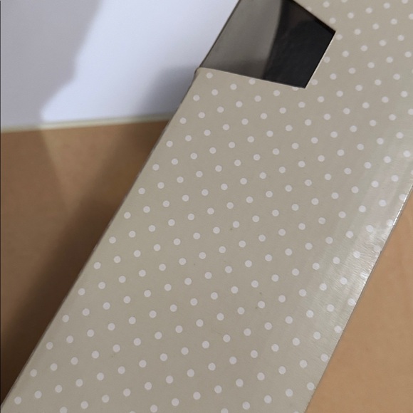 π¬π«π¬β’ Paradise Galleries x Soul Kidz x Collection Vibesβ¦ - Picture 10 of 12